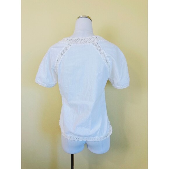 1970s Vintage Cotton Peasant Blouse / 70s Blue Floral Embroidered Crochet Medium - Picture 7 of 8